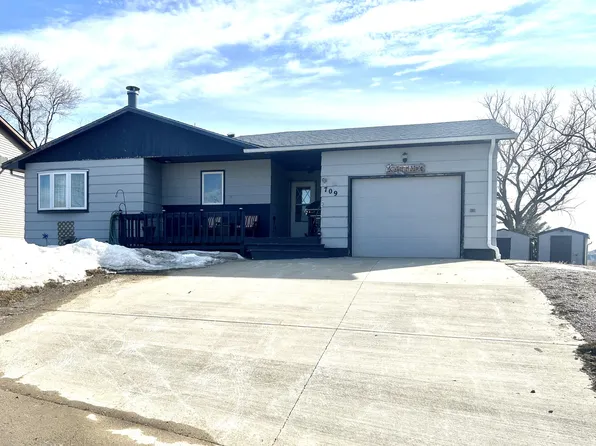 709 Laframboise Dr, Fort Pierre, SD 57532