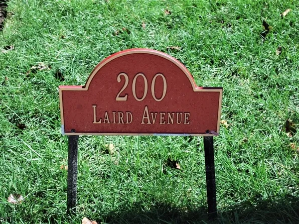 200 Laird Avenue  101 image 12 of 12