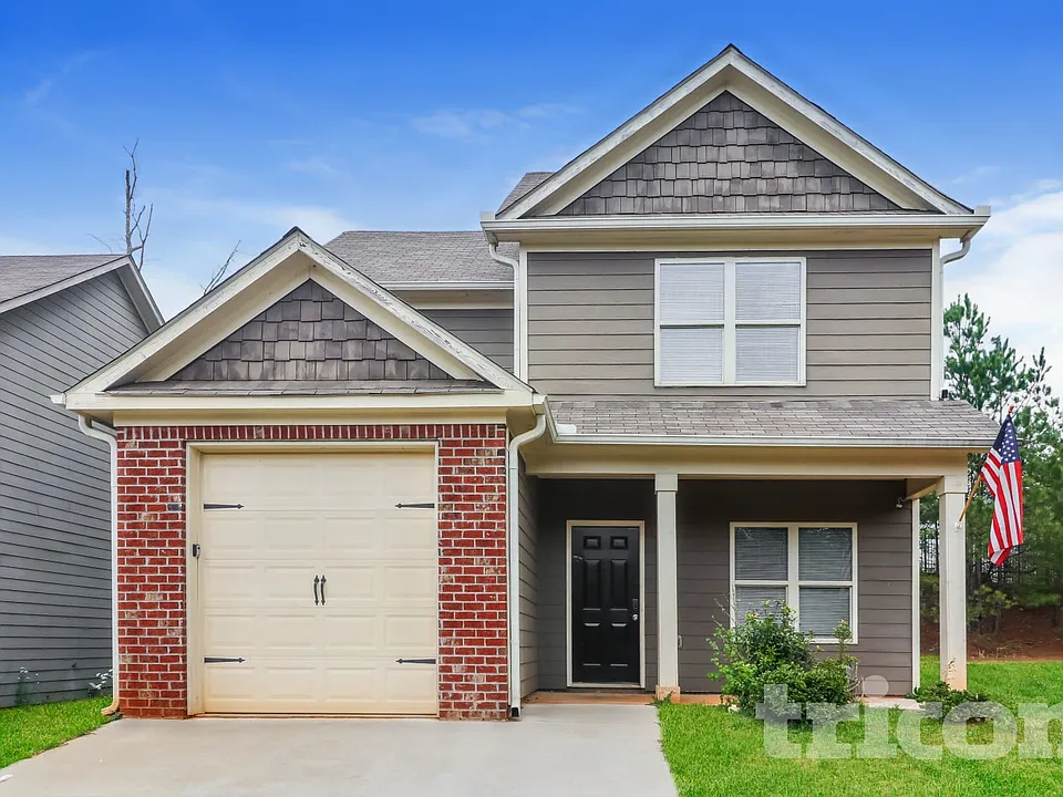 55 Carriage Hills Dr SE