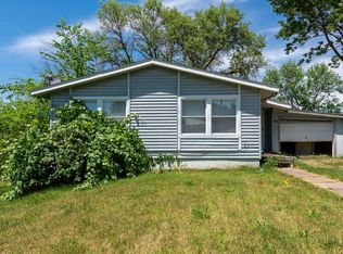 4385 E Hillcrest Dr, Columbia, MO 65202