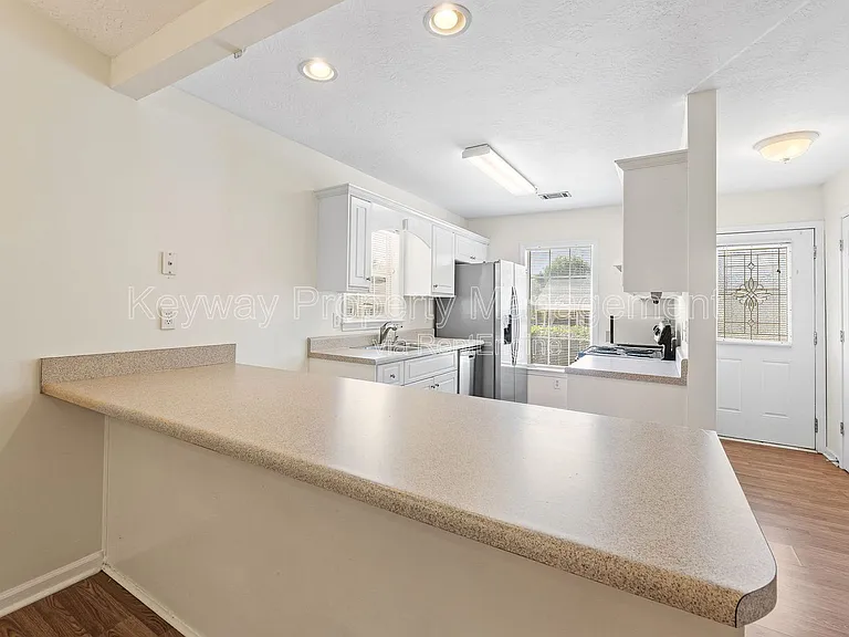 123 Portofino Ln SW — Photo 4