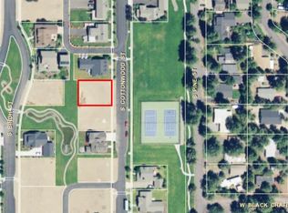 607 S Cottonwood St, Sisters, OR 97759