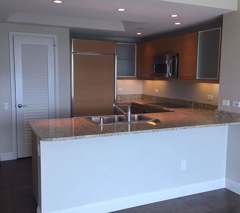 1st image of 322 Karen Ave Unit 1403