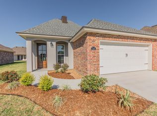 118 Bennington Ln, Youngsville, LA 70592