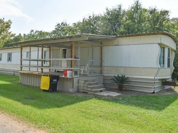 20063 Esterbrook Rd, Ponchatoula, LA 70454