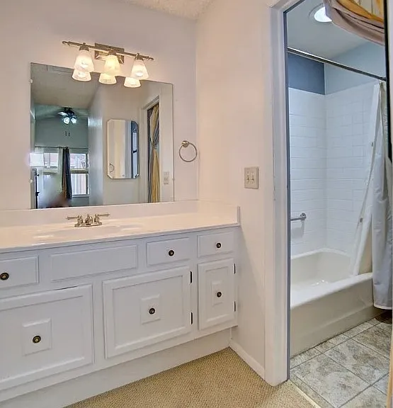 1155 Lakeside Dr #204 — Photo 8