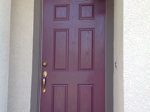 2nd image of 2824 Wisteria Ln