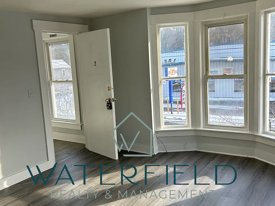 716 Union Ave #2