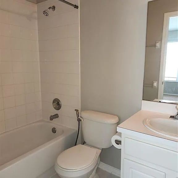 2302 Lake Woodberry Cir — Photo 37