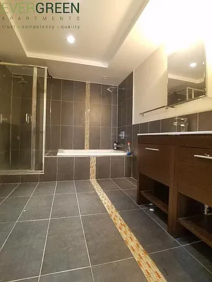 Rented by Evergreen Apartments BK | media 7