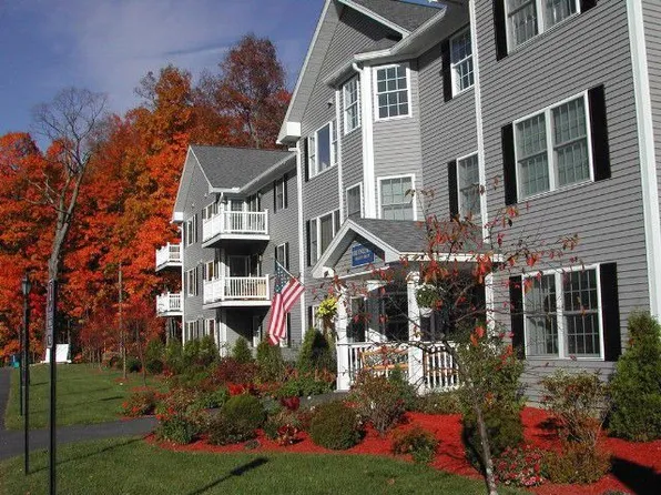 25 Green Leaves Dr Unit 534, Amherst, MA 01002