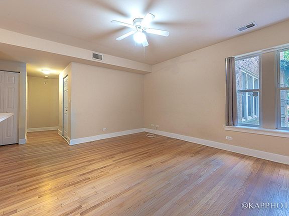 5th image of 2863 W Leland Ave APT 1