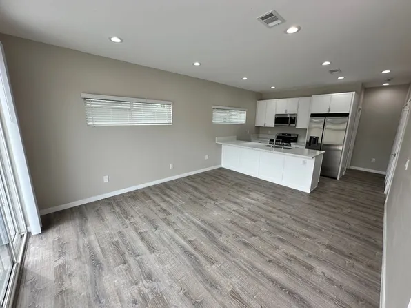 5262 Rincon St #&-5264, San Diego, CA 92115