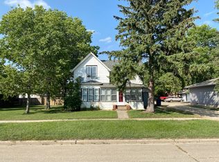 611 1st Ave SE, Watertown, SD 57201