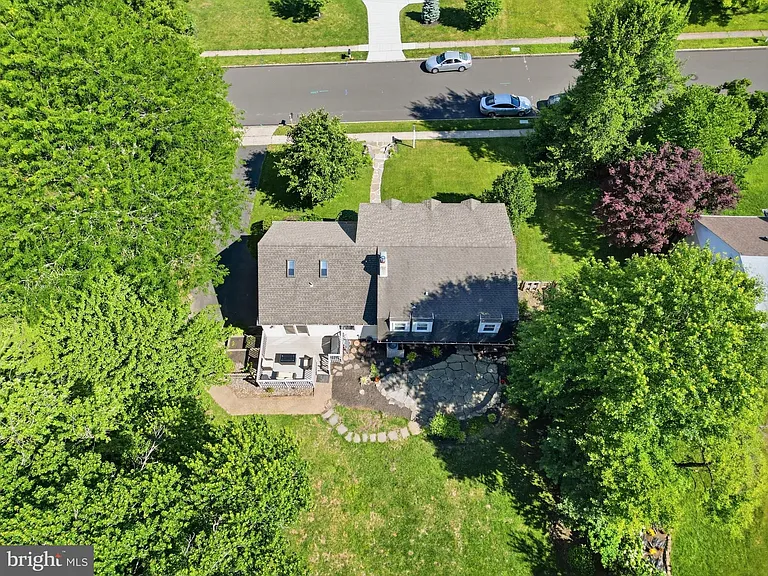 1168 Temple Dr — Photo 56