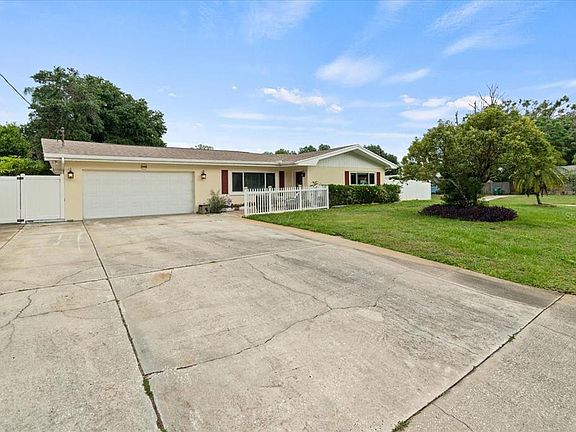 2nd image of 1560 Bel Keene Dr