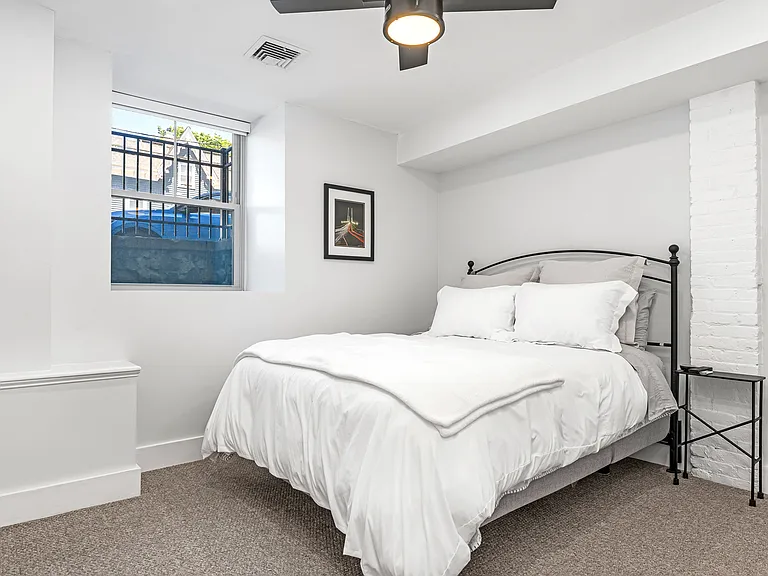 426 Spring St #B103 — Photo 18