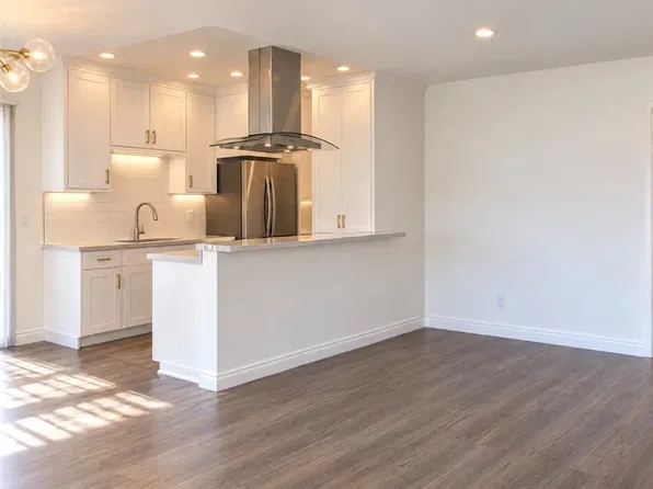4321 Saugus Ave, Sherman Oaks, CA 91403