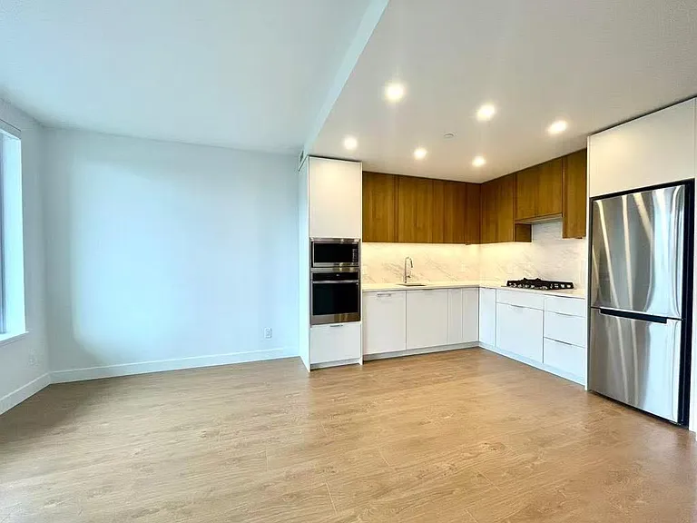 13359 Old Yale Rd #705 — Photo 3