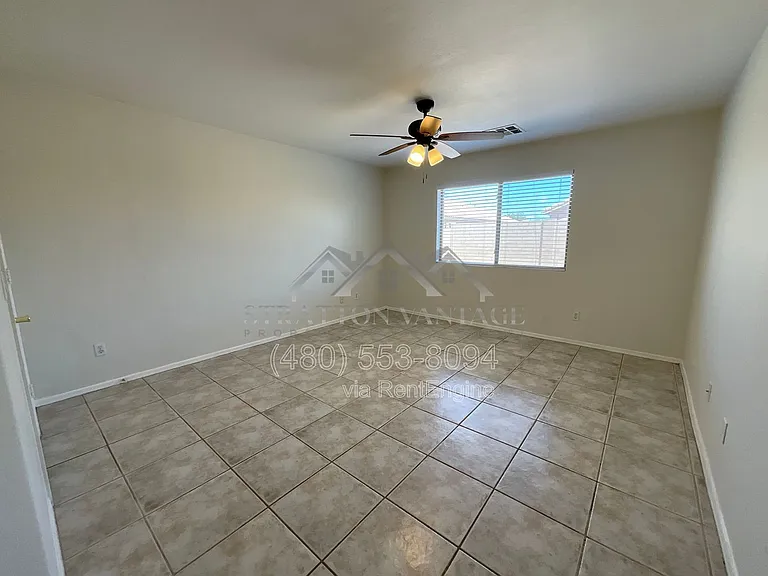 16612 W Cottonwood St — Photo 7