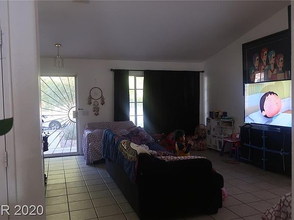 4th image of 3007 Bradford Hill Ave
