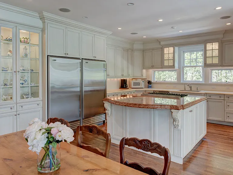205 White St — Photo 4