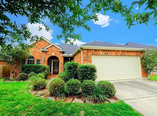 19535 Countrycanyon Dr, Spring, TX 77388