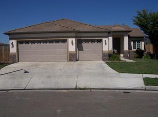 1915 Monsecco St, Tulare, CA