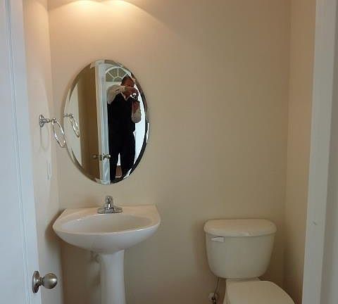 2nd image of 27 Pine Walk Dr