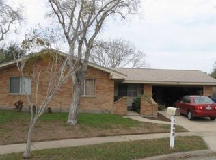 1805 Seine Dr, Corpus Christi, TX 78412
