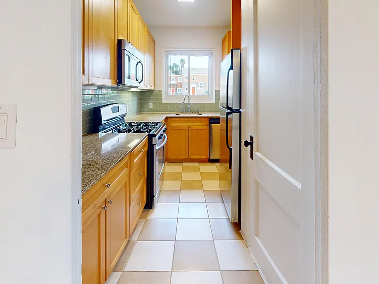Parkmerced Apartments — Photo 131