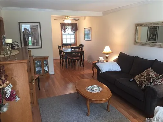 Sold by Prime Realty | media 7