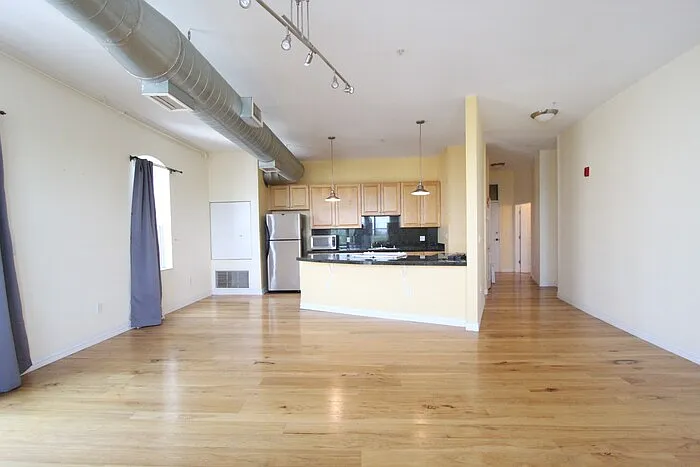 277 N Broadway #416 — Photo 6