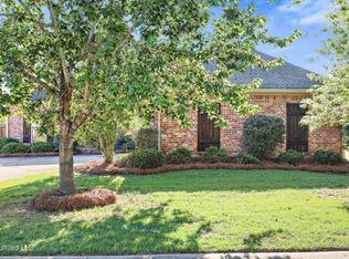 112 Kenzie Dr, Madison, MS 39110