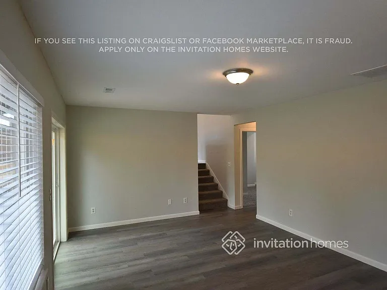 3700 Arbor Dr SE — Photo 7