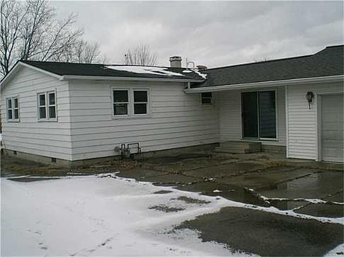 3rd image of 1010 Cherry St