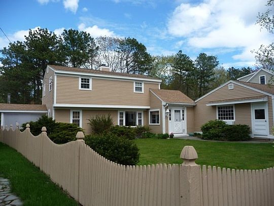 1st image of 5 Norwood Ln