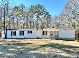 1444 Pocket Rd, Braselton, GA 30517