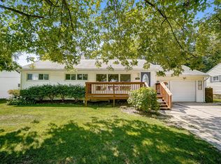 341 Pennsylvania Ave, Delaware, OH 43015