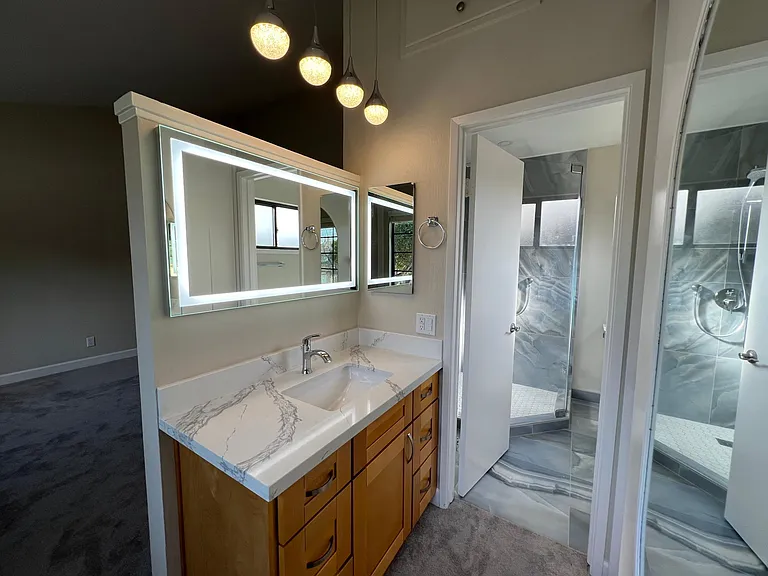 Master Vanity
