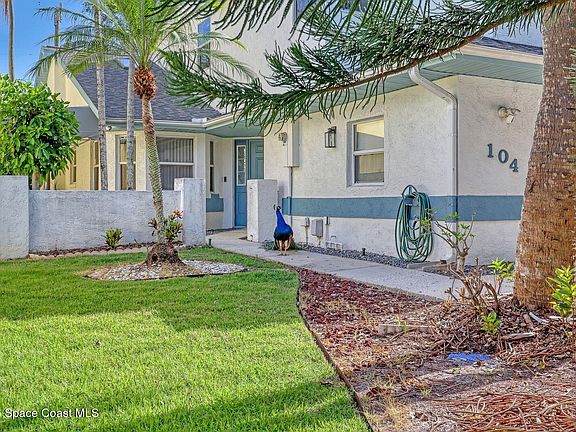 4th image of 104 Ocean Garden Ln