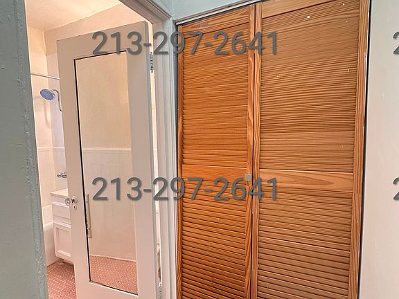 5th image of 7063 Lanewood Ave APT 204