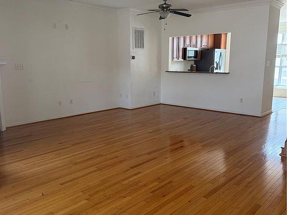 5th image of 4748 Beach Bay Ct