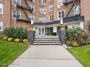 350 Richmond Ter APT 1R, Staten Island, NY 10301