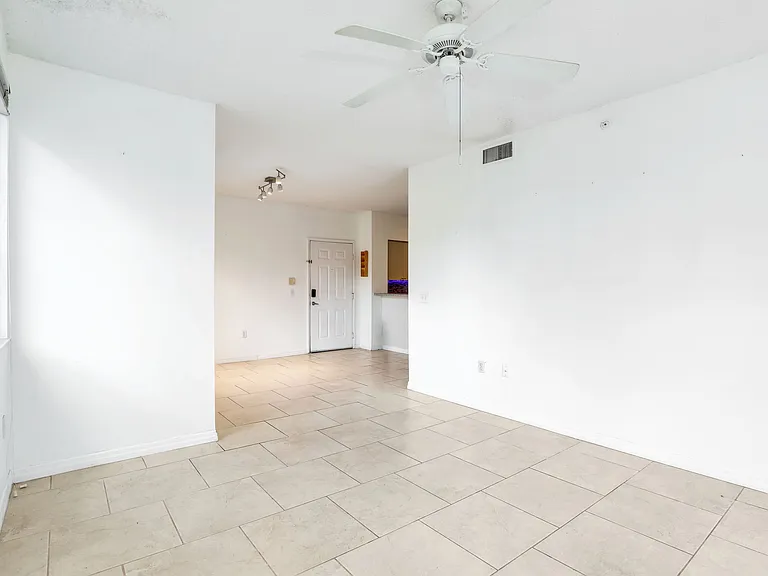 1180 Reserve Way #207 — Photo 5
