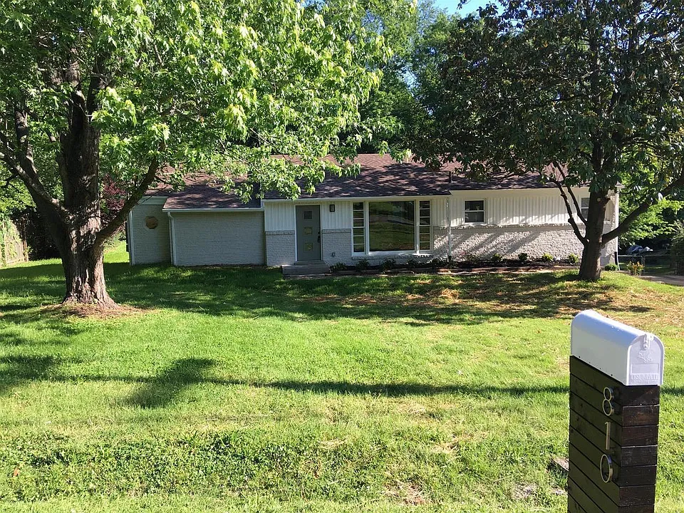 810 Chadwell Dr