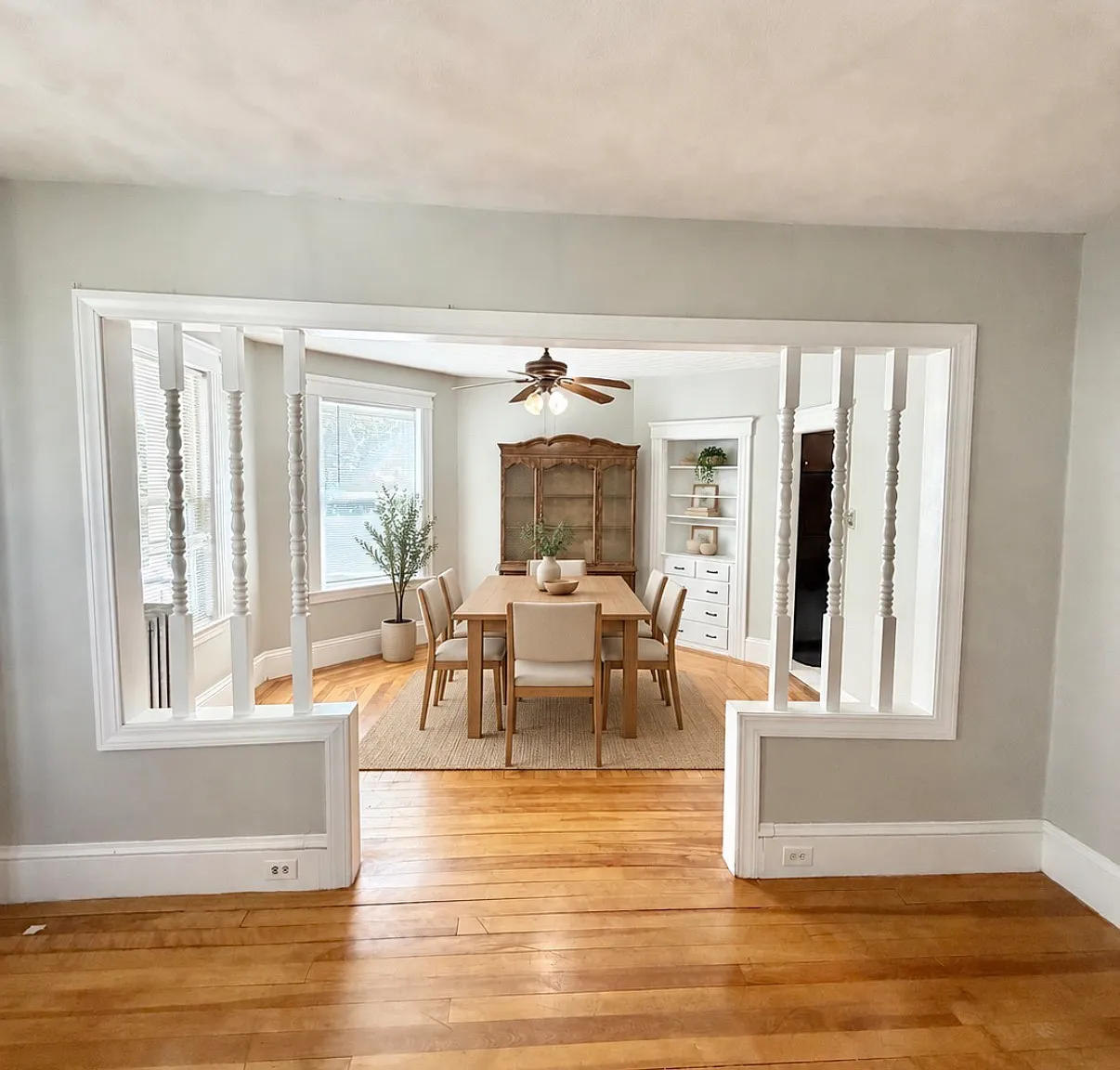 2 bed, 1100 sqft, $2,100 — Photo 3