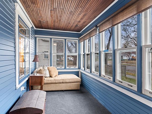 2nd image of 3947 Nokomis Ave