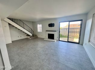 1153 Sumner Pl APT D, Santa Maria, CA 93455