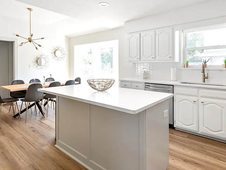 5014 Durango Dr — Photo 24
